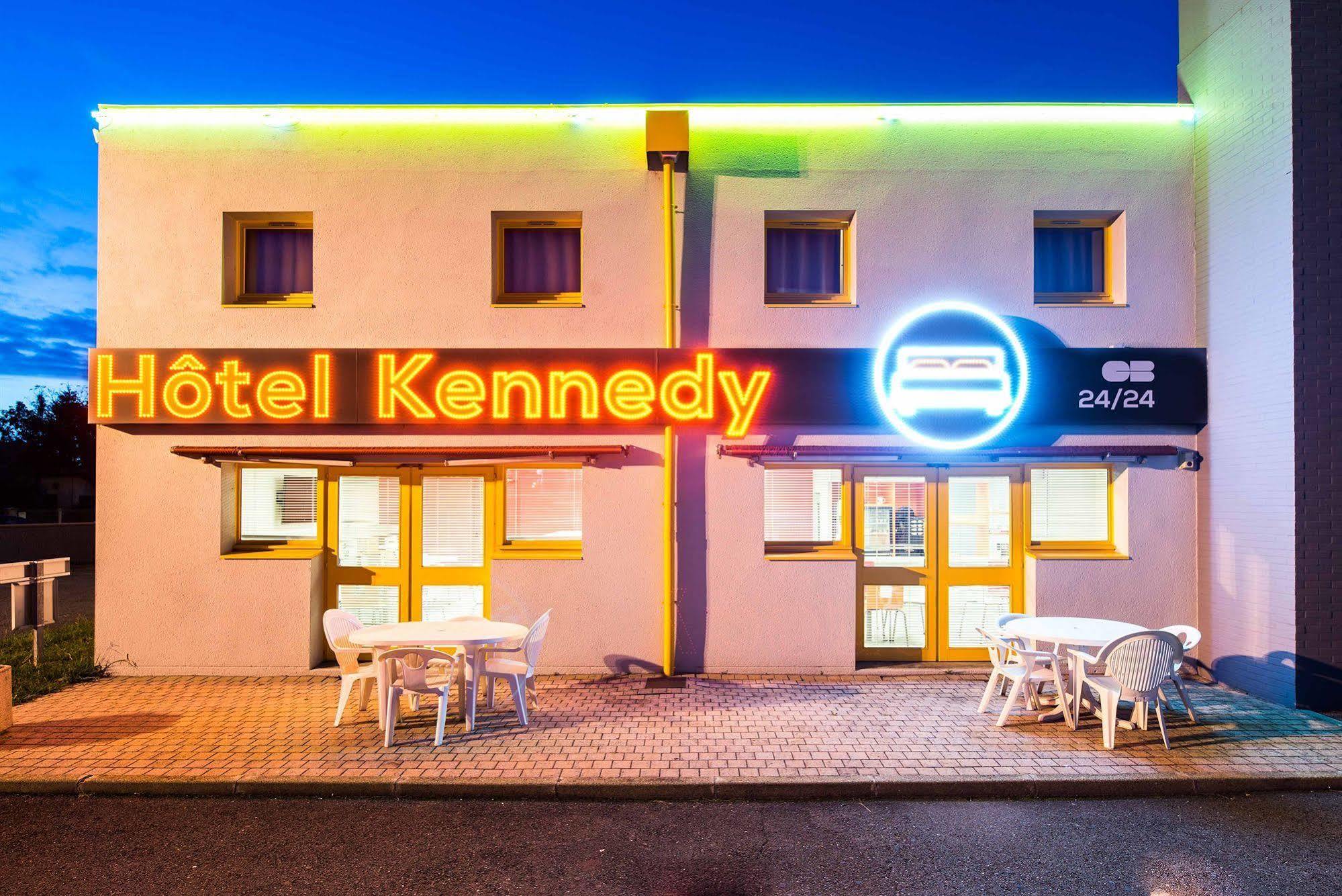 Hotel Kennedy Parc Des Expositions Tarbes Exterior foto